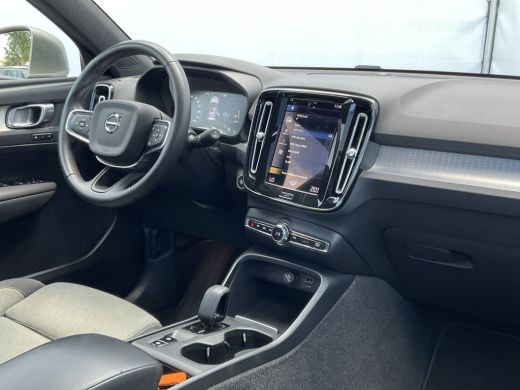 Volvo  XC40 1.5 T5 Recharge PHEV Inscription Pano Elek.Trekhaak Memory Carplay Led Plug-in! ActivLease financial lease