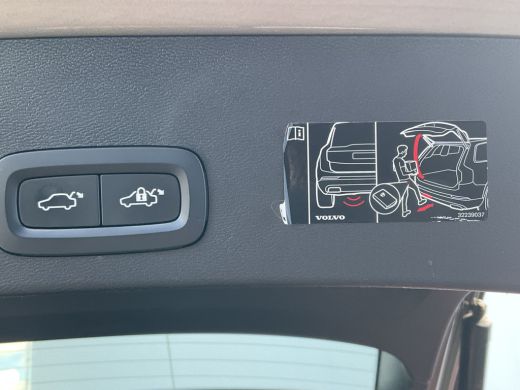 Volvo  XC40 1.5 T5 Recharge PHEV Inscription Pano Elek.Trekhaak Memory Carplay Led Plug-in! ActivLease financial lease