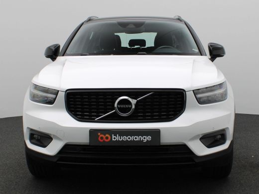 Volvo  XC40 2.0 T4 R-Design 190PK AUT. Achteruitrijcamera, Adaptieve Cruise Controle, Navi, LED-Koplampen, St... ActivLease financial lease