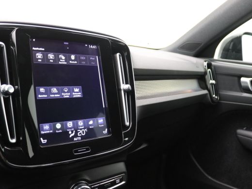 Volvo  XC40 2.0 T4 R-Design 190PK AUT. Achteruitrijcamera, Adaptieve Cruise Controle, Navi, LED-Koplampen, St... ActivLease financial lease