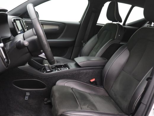 Volvo  XC40 2.0 T4 R-Design 190PK AUT. Achteruitrijcamera, Adaptieve Cruise Controle, Navi, LED-Koplampen, St... ActivLease financial lease