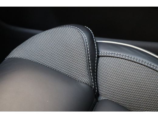 Volvo  XC60 T8 455PK Polestar Engineered | Full options | B&W Audio | 22'' Velgen | 360 Camera | Orgineel NL ActivLease financial lease