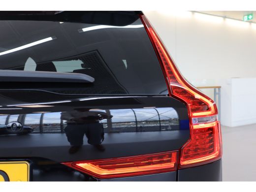 Volvo  XC60 T8 455PK Polestar Engineered | Full options | B&W Audio | 22'' Velgen | 360 Camera | Orgineel NL ActivLease financial lease