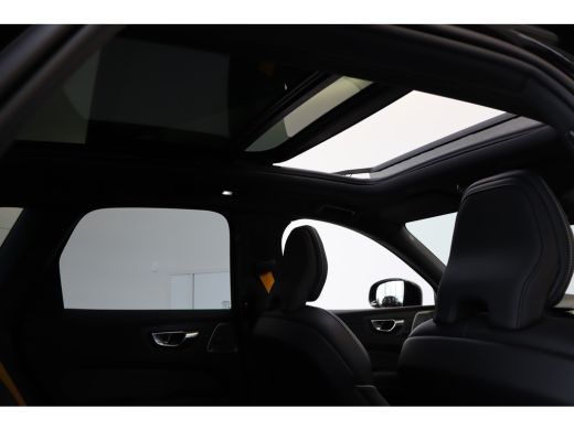 Volvo  XC60 T8 455PK Polestar Engineered | Full options | B&W Audio | 22'' Velgen | 360 Camera | Orgineel NL ActivLease financial lease