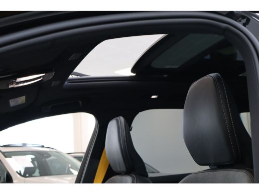 Volvo  XC60 T8 455PK Polestar Engineered | Full options | B&W Audio | 22'' Velgen | 360 Camera | Orgineel NL ActivLease financial lease