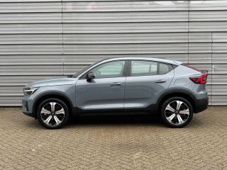 Volvo  C40 single motor Core 69kWh | Warmtepomp | Stuur-/stoelverw. | Camera | 19" All season