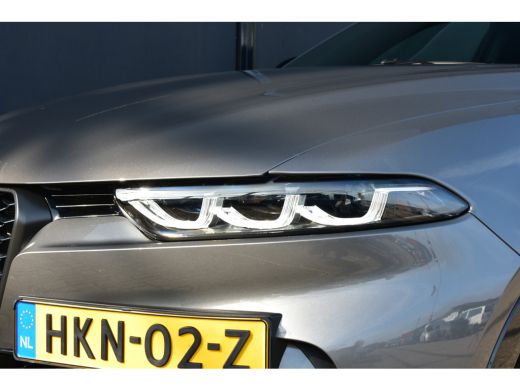 Alfa Romeo Tonale 1.3T PHEV Sprint Q4 280pk | Afn. Trekhaak | Stuur/Stoelverwarming | Navigatie | 19"LMV | Achterui... ActivLease financial lease
