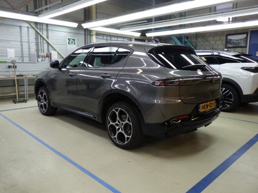 Alfa Romeo Tonale 1.3T PHEV Sprint Q4 280pk | Afn. Trekhaak | Stuur/Stoelverwarming | Navigatie | 19"LMV | Achterui... ActivLease financial lease