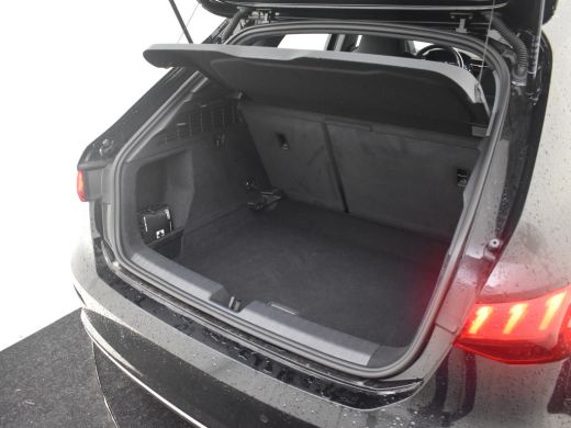 Audi A3 Sportback 30 TFSI Advanced Edition Automaat | Full LED l Parkeersensoren l Apple Carplay Android ... ActivLease financial lease