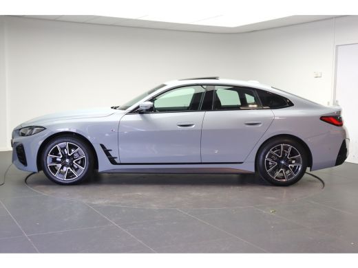 BMW 4 Serie Gran Coupé 420i M Sport Automaat / Schuif-kanteldak / Comfort Access / M Sportonderstel / Cruise ... ActivLease financial lease