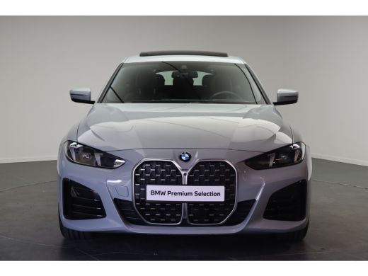 BMW 4 Serie Gran Coupé 420i M Sport Automaat / Schuif-kanteldak / Comfort Access / M Sportonderstel / Cruise ... ActivLease financial lease