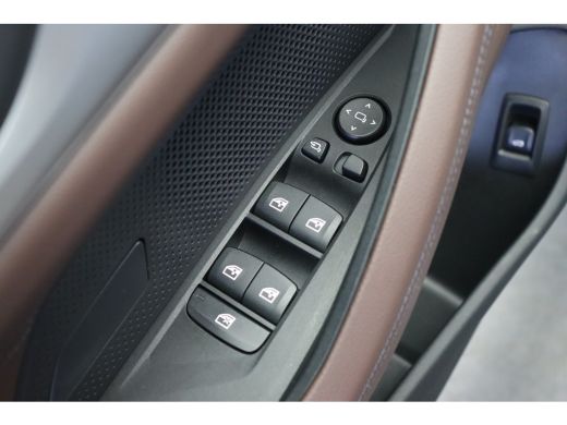 BMW 4 Serie Gran Coupé 420i M Sport Automaat / Schuif-kanteldak / Comfort Access / M Sportonderstel / Cruise ... ActivLease financial lease