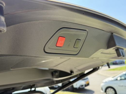 Citroën C5 Aircross 1.2 PureTech Shine Panorama | App Connect | Airco ActivLease financial lease
