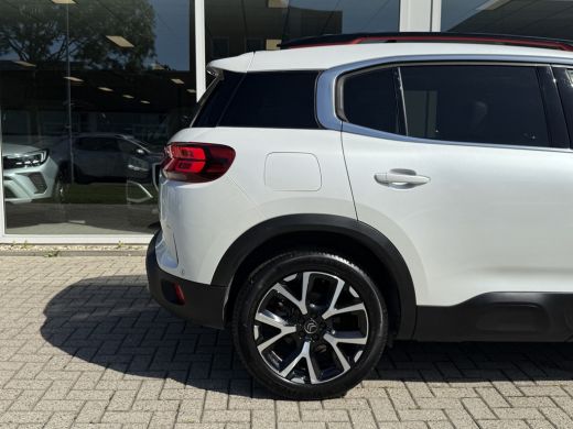 Citroën C5 Aircross 1.2 PureTech Shine Panorama | App Connect | Airco ActivLease financial lease