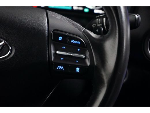 Hyundai Kona 1.6 GDI HEV Fashion Design Sky 140pk | Schuif-/Kanteldak | Vol-Leder | Stoelverwarming | Climate ... ActivLease financial lease