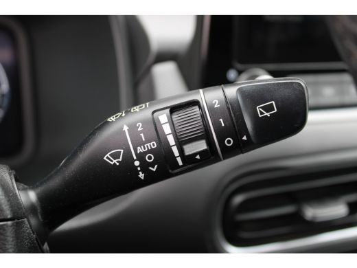 Hyundai Kona 140pk 1.6 GDI HEV Premium Sky | Schuif-/Kanteldak | Vol-Leder | Stoelverwarming | Climate Control... ActivLease financial lease