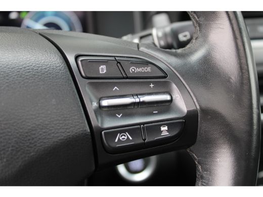 Hyundai Kona 140pk 1.6 GDI HEV Premium Sky | Schuif-/Kanteldak | Vol-Leder | Stoelverwarming | Climate Control... ActivLease financial lease