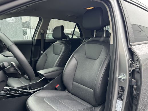 Kia Niro 1.6 GDi Hybrid Dynamic Plus Line 147PK | Achteruitrijcamera | Lederen Bekleding | Apple Carplay/A... ActivLease financial lease