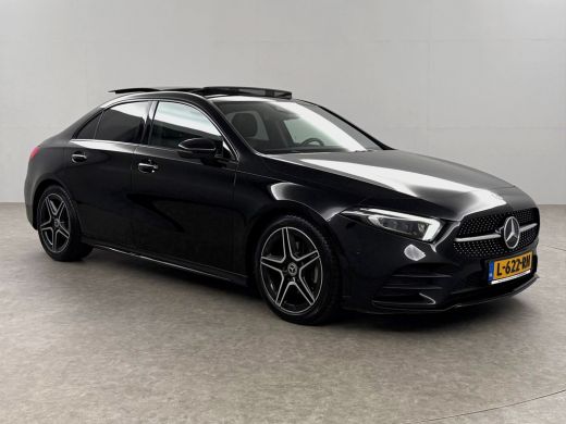 Mercedes-Benz A-Klasse 180 AMG | Panoramadak | Sfeerverl. | Burmester | Camera | Virtual Cockpit | LED | Memory seats ActivLease financial lease