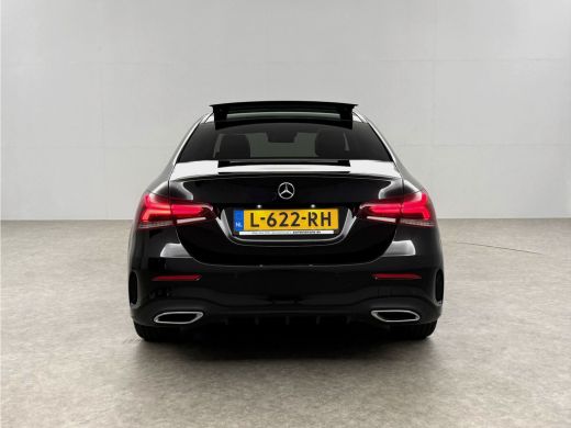 Mercedes-Benz A-Klasse 180 AMG | Panoramadak | Sfeerverl. | Burmester | Camera | Virtual Cockpit | LED | Memory seats ActivLease financial lease