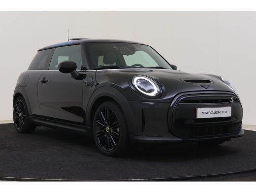 Mini Electric Business Edition / Panoramadak / Sportstoelen / Achteruitrijcamera / LED / Cruise Control / Airco... ActivLease financial lease