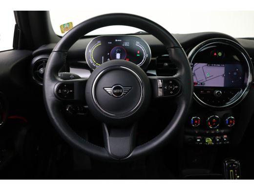 Mini Electric Business Edition / Panoramadak / Sportstoelen / Achteruitrijcamera / LED / Cruise Control / Airco... ActivLease financial lease