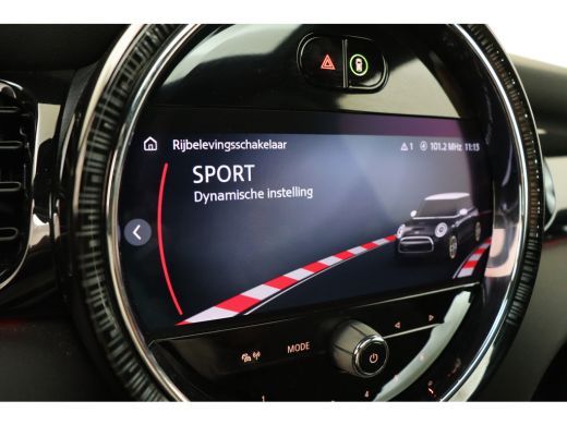 Mini Electric Business Edition / Panoramadak / Sportstoelen / Achteruitrijcamera / LED / Cruise Control / Airco... ActivLease financial lease