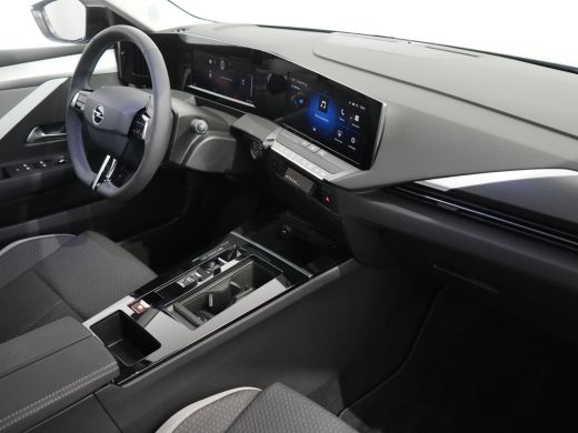 Opel Astra Electric 54 kWh Edition | 18 inch lichtmetalen velgen | Apple Carplay/Android Auto | Autonomous E... ActivLease financial lease