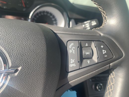 Opel Astra Sports Tourer 1.2 Edition Airco | AGR-Stoel | Camera | Cruise Control | DAB | LMV 16" | Navi | PD... ActivLease financial lease