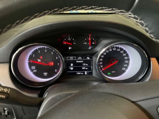 Opel Astra Sports Tourer 1.2 Edition Airco | AGR-Stoel | Camera | Cruise Control | DAB | LMV 16" | Navi | PD... ActivLease financial lease