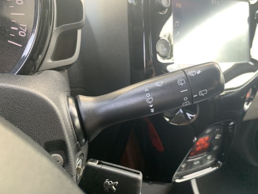 Peugeot 108 1.0 e-VTi Allure Airco | Camera | LMV 15" | Mistlampen | ActivLease financial lease