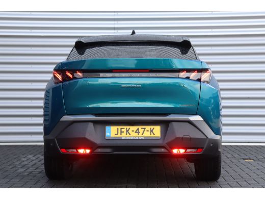 Peugeot 3008 1.2 HYBRID 136PK GT AUTOMAAT / NAVI / LEDER / CLIMA / LED / PDC / 19" LMV / CAMERA / WINTERPAKKET... ActivLease financial lease