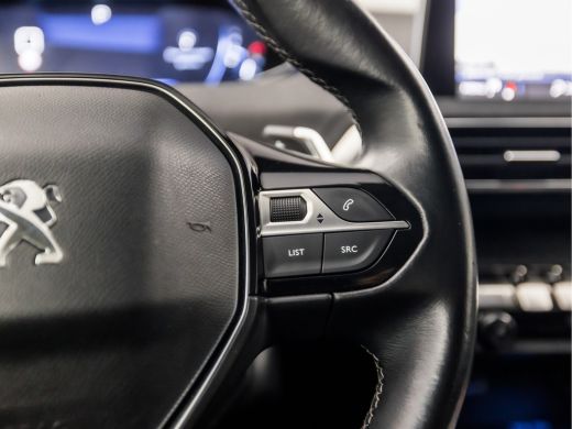 Peugeot 3008 1.2 PureTech Premium Sport (APPLE CARPLAY, GROOT NAVI, LEDER, KEYLESS, SPORTSTOELEN, 360 CAMERA, ... ActivLease financial lease