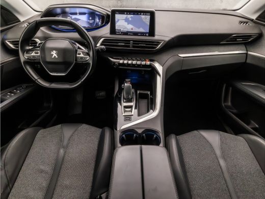 Peugeot 3008 1.2 PureTech Premium Sport (APPLE CARPLAY, GROOT NAVI, LEDER, KEYLESS, SPORTSTOELEN, 360 CAMERA, ... ActivLease financial lease