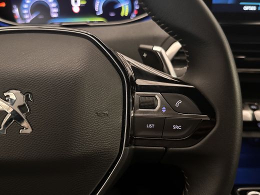 Peugeot 3008 1.6 plug-in Hybrid 180 Allure Camera | 19" Lichtmetaal | Digitaal Dashboard | Carplay | Parkeerse... ActivLease financial lease