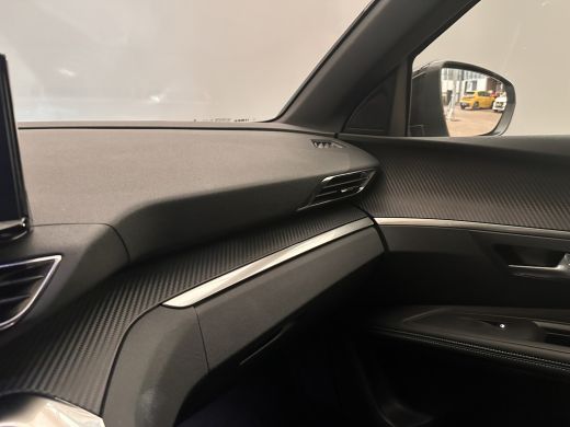 Peugeot 3008 1.6 plug-in Hybrid 180 Allure Camera | 19" Lichtmetaal | Digitaal Dashboard | Carplay | Parkeerse... ActivLease financial lease