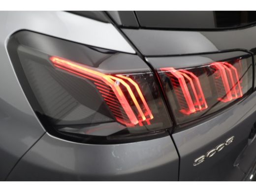Peugeot 3008 1.6 plug-in Hybrid 180 Allure Camera | 18" Lichtmetaal | Digitaal Dashboard | Carplay | Parkeerse... ActivLease financial lease