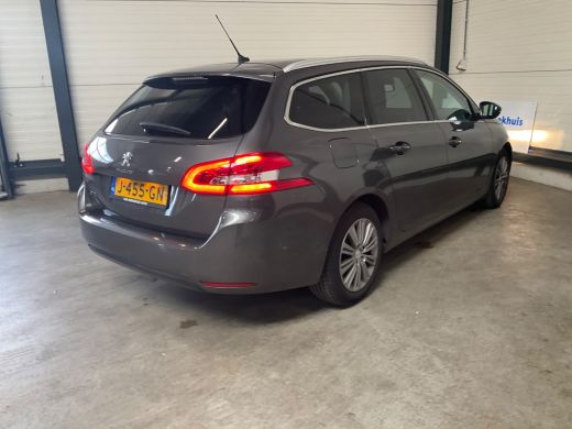 Peugeot 308 SW 1.2 PureTech Allure Airco | Camera | Cruise Control | LMV 16" | Navi | PDC V&A | Pano | ActivLease financial lease