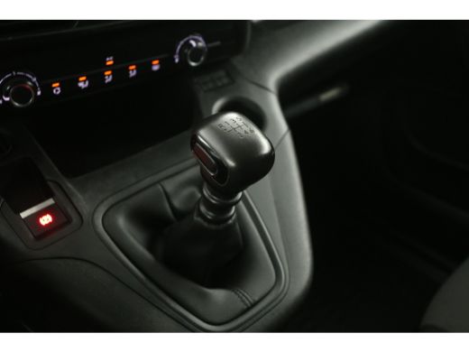 Peugeot Partner 1.5 BlueHDI 131PK L1H1 | Airco | Carplay | Cruise | Parkeersensoren | Navigatie | Sidebars ActivLease financial lease