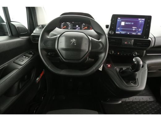 Peugeot Partner 1.6 BlueHDI L1H1 | Airco | Carplay | Parkeersensoren | Trekhaak | Schuifdeur ActivLease financial lease