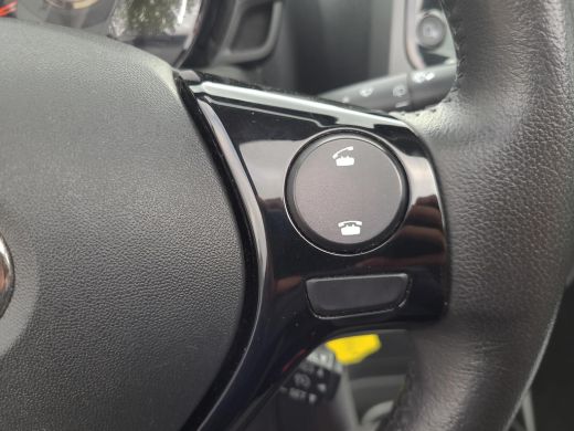 Toyota Aygo 1.0 VVT-i x-cite Cabrio | Apple CarPlay | Climate Control | Rijklaarprijs incl. garantie | ActivLease financial lease