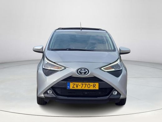 Toyota Aygo 1.0 VVT-i x-cite Cabrio | Apple CarPlay | Climate Control | Rijklaarprijs incl. garantie | ActivLease financial lease