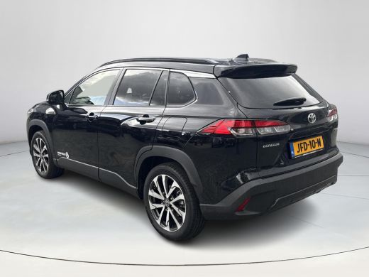 Toyota Corolla Cross Hybrid 200 Style **NAVIGATIE/ DODEHOEK DETECTIE/ STOEL EN STUURWIELVERWARMING/ PARKEERSENSOREN** ActivLease financial lease