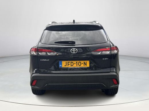 Toyota Corolla Cross Hybrid 200 Style **NAVIGATIE/ DODEHOEK DETECTIE/ STOEL EN STUURWIELVERWARMING/ PARKEERSENSOREN** ActivLease financial lease