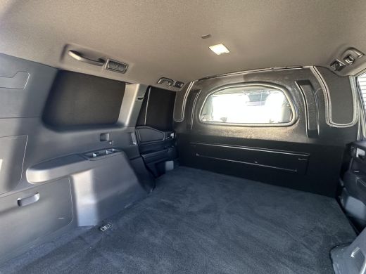 Toyota Land Cruiser 2.8 D-4D landcruiser Blind Van Professional Executive Luxe Uitvoering! ActivLease financial lease