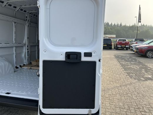 Toyota ProAce 2.2 D-4D L3H2 3.5t Comfort | BPM-vrij | Direct leverbaar | ActivLease financial lease