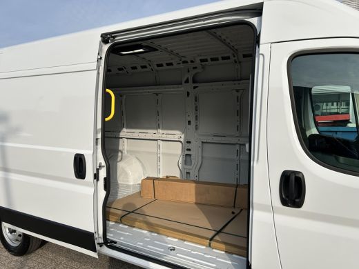 Toyota ProAce 2.2 D-4D L3H2 3.5t Comfort | BPM-vrij | Direct leverbaar | ActivLease financial lease