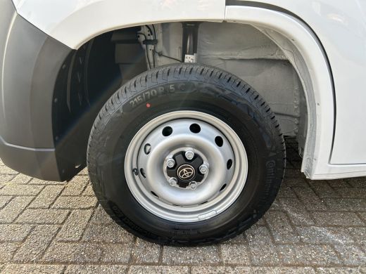 Toyota ProAce 2.2 D-4D L3H2 3.5t Comfort | BPM-vrij | Direct leverbaar | ActivLease financial lease