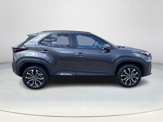 Toyota Yaris Cross 1.5 Hybrid 115 First Edition Comfort Pack ActivLease financial lease