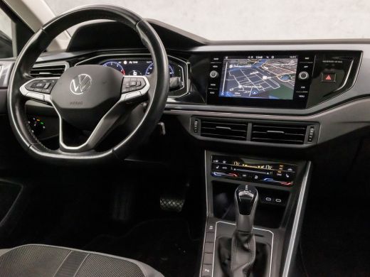 Volkswagen Polo 1.0 TSI Sportline Automaat (SCHUIFDAK, APPLE CARPLAY, VIRTUAL COCKPIT, GRILL VERLICHT, SPORTSTOEL... ActivLease financial lease